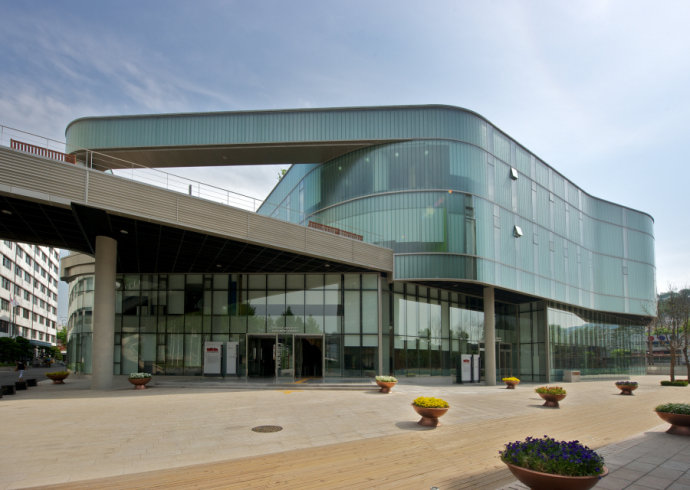 韩国明知大学